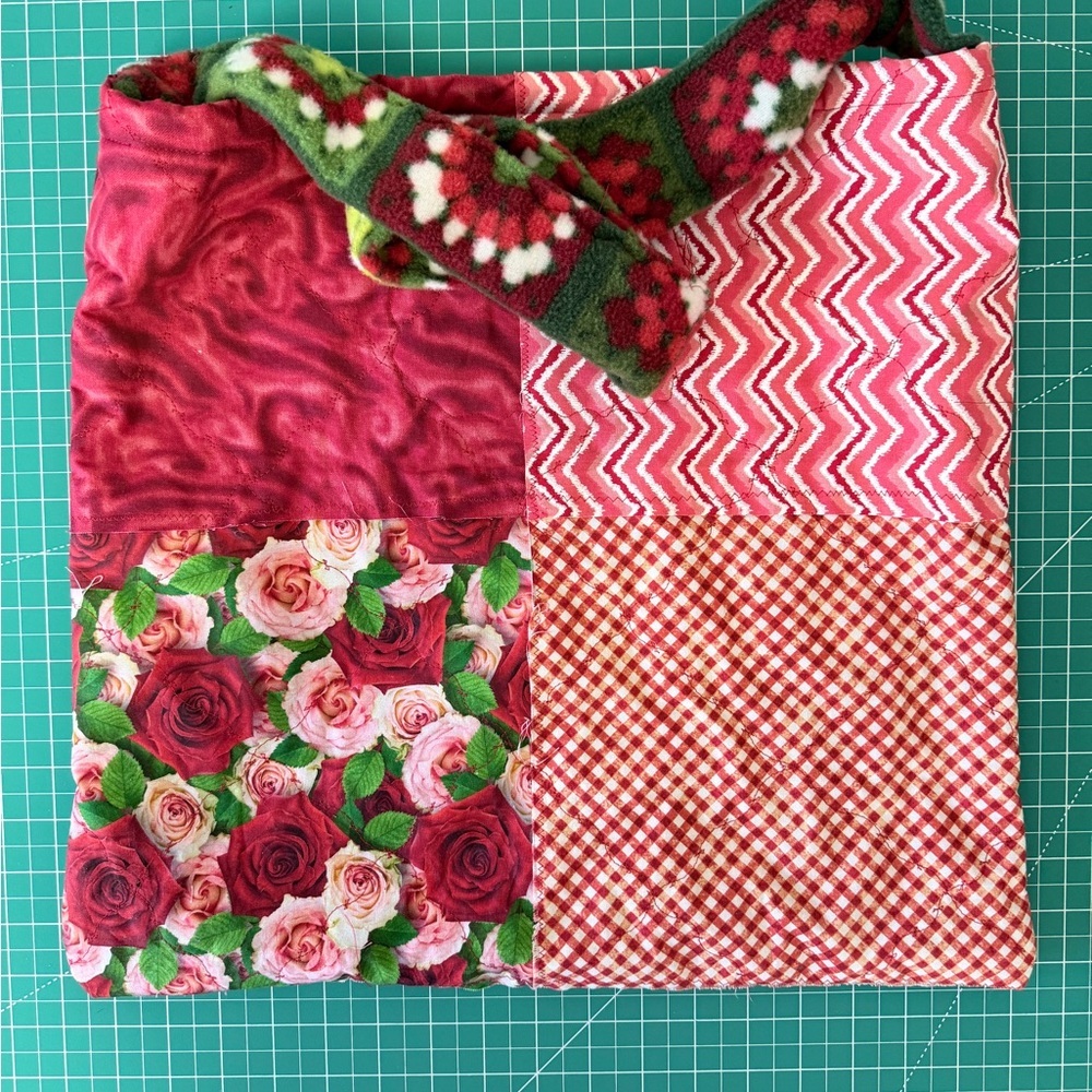 NEW Homemade Vibrant Patchwork Shoulder Bag with thick fleece lining - Picture 3 of 3